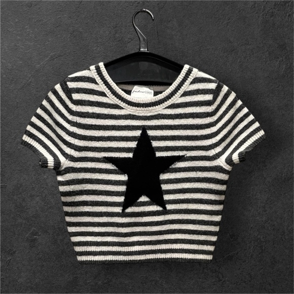 Freshman 1996 Black and White Star Striped Cropped Sweater Small - Picture 1 of 8